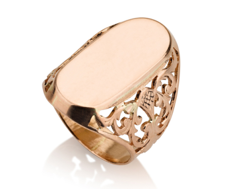 טבעת אובלית מרשימה חותם מרכזי חלק בצורת אליפסה זהב אדום עם עיטורים בצדדים