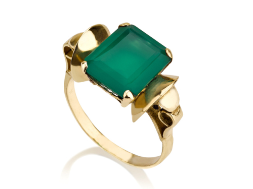 טבעת זהב פרפר וינטאג׳ משובצת אבן אגת ירוקה