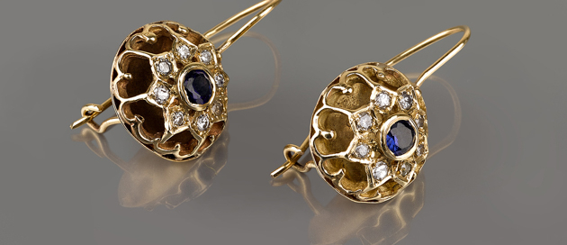 עגילי זהב עגולים תלויים בסגנון ישן ספיר כחול ויהלומים